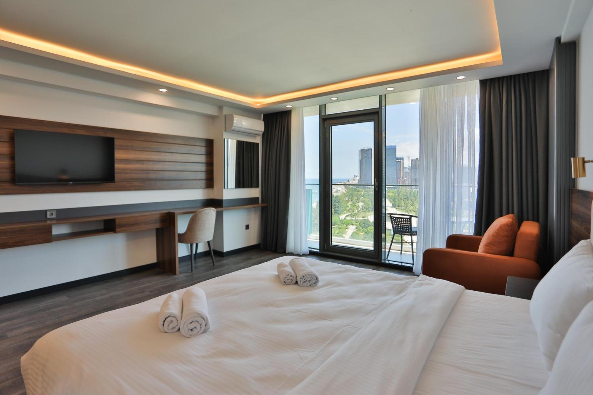 Hotel Batumi View Luxury Exterior foto